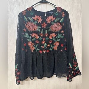 American Eagle Floral Embroidered Peplum Top Size XS
